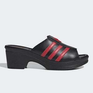 Lotta Volkova adidas7.5 slide